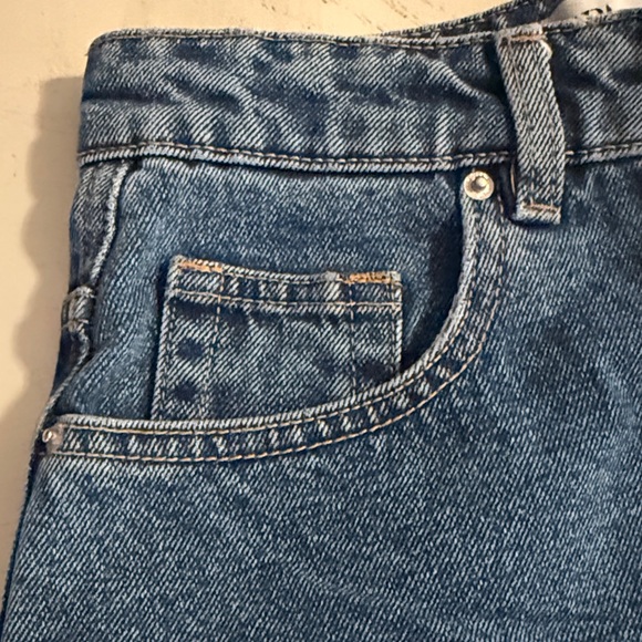 Zara High Waisted Denim Blue Women's Mom Shorts 00 - Picture 7 of 12